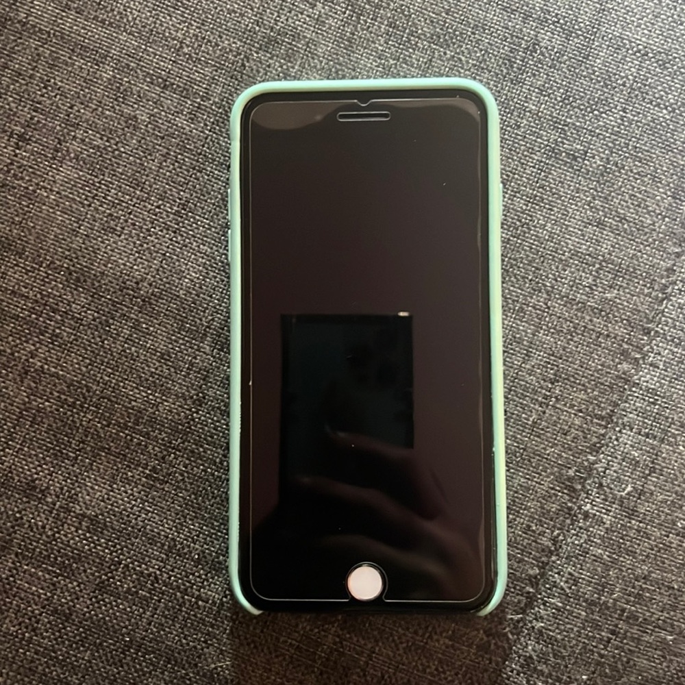 iPhone 8 Plus good condition